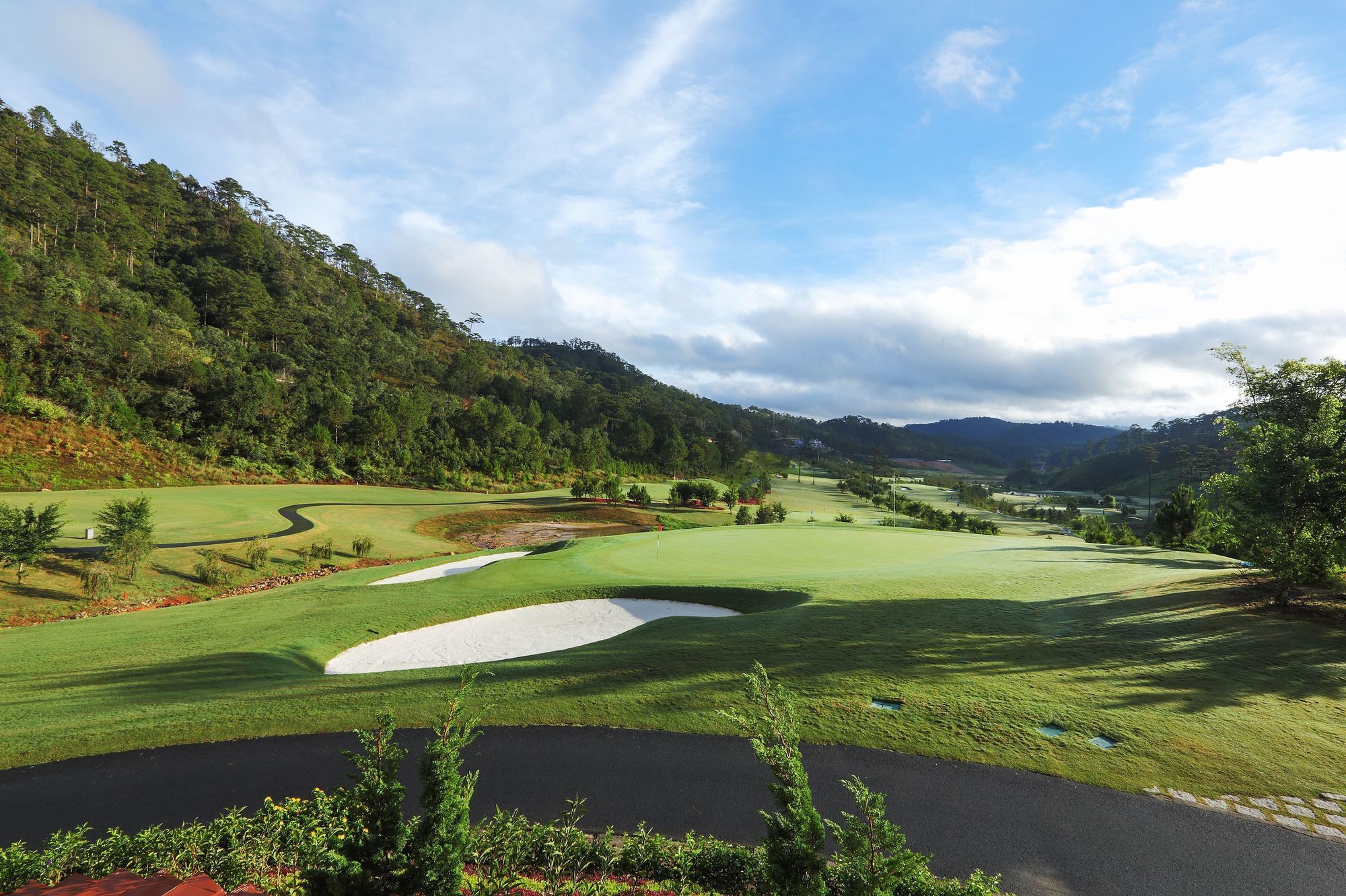 ซัม เตวียน ลัม กอล์ฟ แอนด์ รีสอร์ต Hotel ดาลัด ภายนอก รูปภาพ